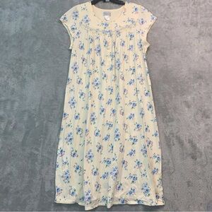 CELESTIAL DREAMS Vintage Floral Nightgown Cream Blue, Pink Roses Size 1X
